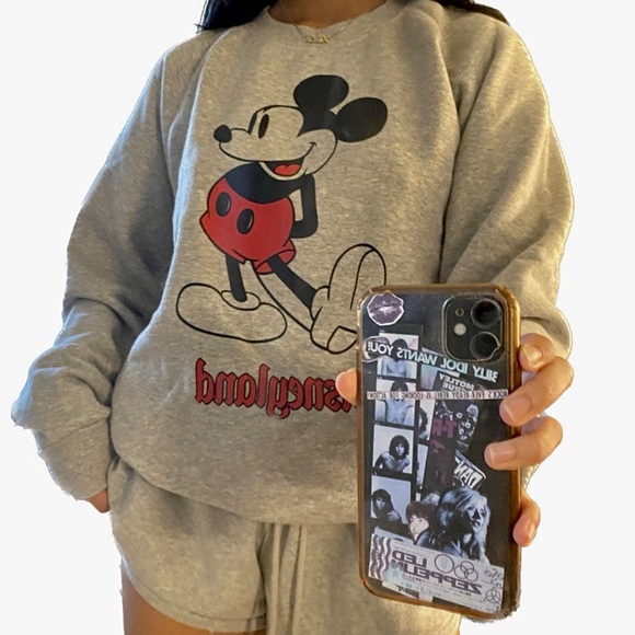Disneyland Mickey Mouse Crewneck - Picture 5 of 5